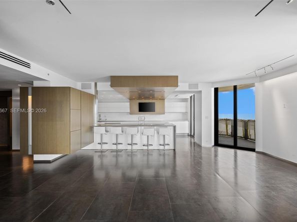 9999 Collins Ave 6J, Bal Harbour FL 33154