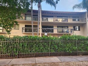 5201 Orduna Dr 14, Coral Gables FL 33146