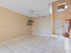 9870 NW 2nd St, Plantation FL 33324