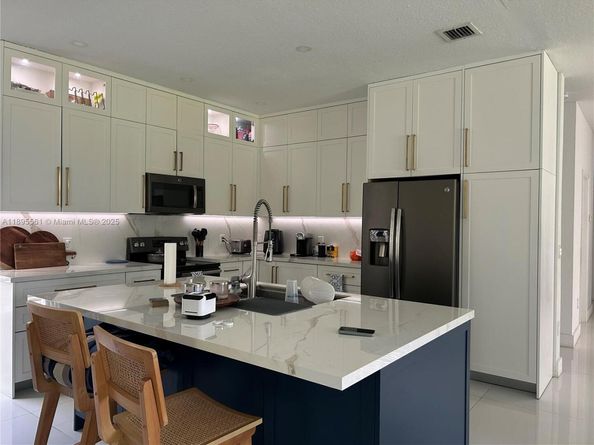16101 SW 27th St, Miramar FL 33027