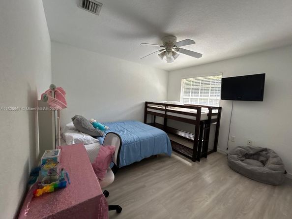 16101 SW 27th St, Miramar FL 33027