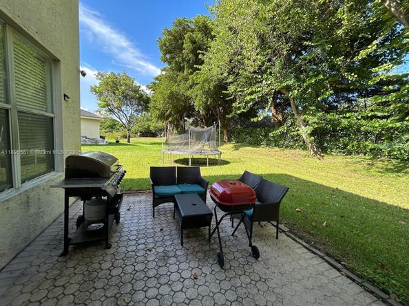 16101 SW 27th St, Miramar FL 33027