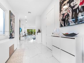 2756 SW 34th Ct B, Miami FL 33133