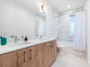 2756 SW 34th Ct B, Miami FL 33133