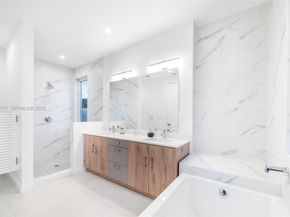 2756 SW 34th Ct B, Miami FL 33133