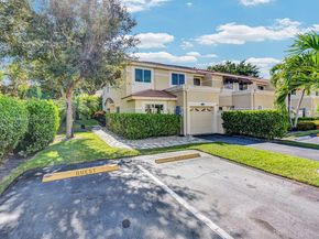 698 Deer Creek Corona Way, Deerfield Beach FL 33442