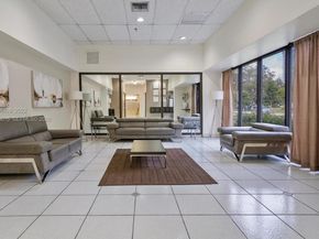 17500 N Bay Rd S707, Sunny Isles Beach FL 33160