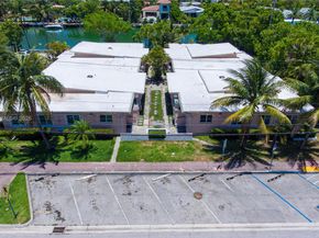 1795 Calais Dr 4, Miami Beach FL 33141