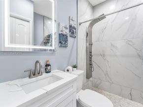 166 E 15th St, Hialeah FL 33010