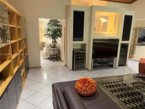 7439 SW 168th Ter, Palmetto Bay FL 33157