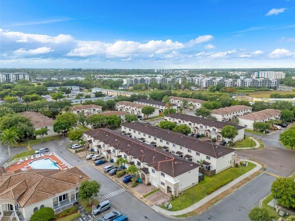 14062 SW 260th St 101, Homestead FL 33032