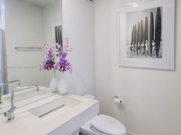 100 S Pointe Dr 1501, Miami Beach FL 33139