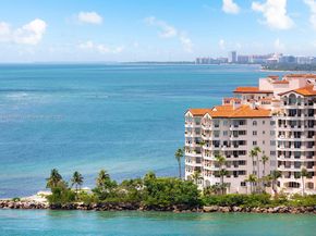 100 S Pointe Dr 1501, Miami Beach FL 33139