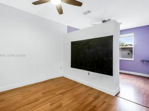 102 Riverwalk Cir, Sunrise FL 33326