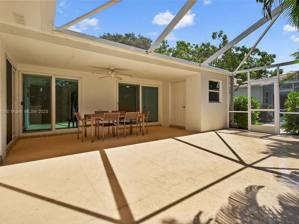 3903 Water Oak Ct, Palm Beach Gardens FL 33410