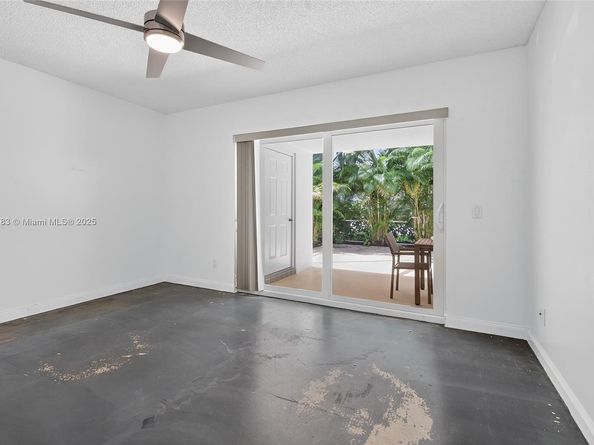 3903 Water Oak Ct, Palm Beach Gardens FL 33410