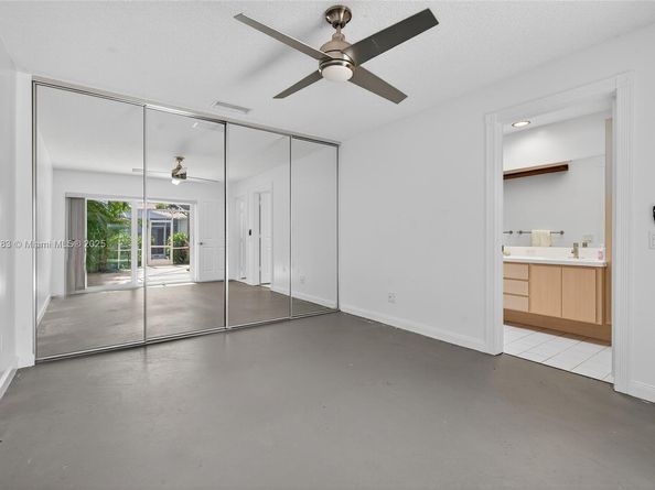 3903 Water Oak Ct, Palm Beach Gardens FL 33410