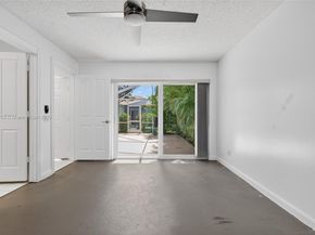 3903 Water Oak Ct, Palm Beach Gardens FL 33410