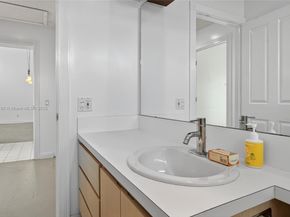 3903 Water Oak Ct, Palm Beach Gardens FL 33410
