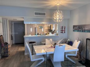 2307 S Cypress Bend Dr 406A, Pompano Beach FL 33069