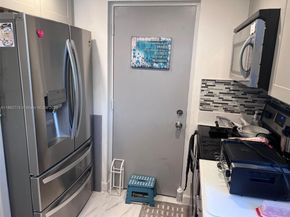 2307 S Cypress Bend Dr 406A, Pompano Beach FL 33069