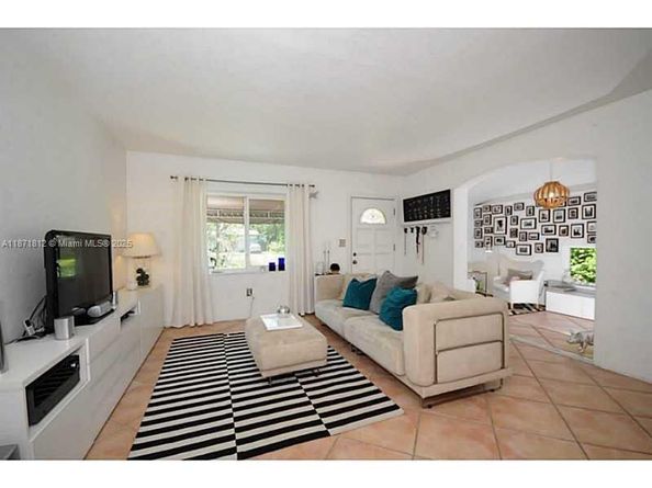 273 NW 92nd St, Miami Shores FL 33150