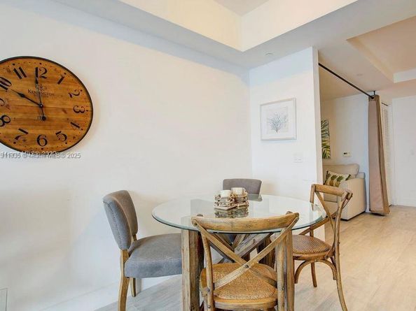 121 NE 34th St 1603, Miami FL 33137