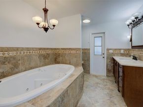 10949 NW 1st Mnr, Coral Springs FL 33071