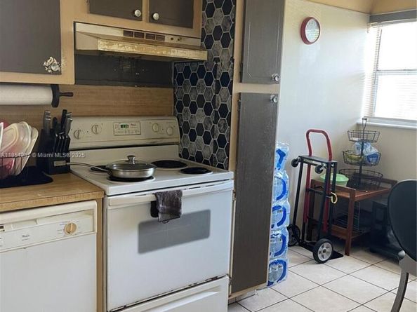 8380 Sands Point Blvd J310, Tamarac FL 33321