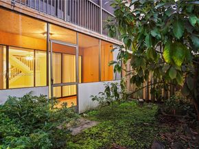 8011 NW 27th Pl, Sunrise FL 33322