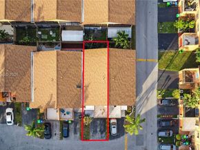 8011 NW 27th Pl, Sunrise FL 33322