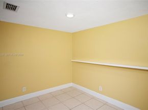 8011 NW 27th Pl, Sunrise FL 33322