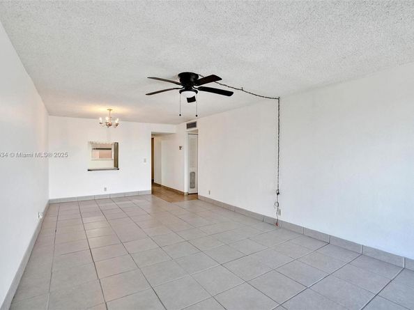 3251 Holiday Springs Blvd 401, Margate FL 33063