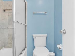 6207 Bay Club Dr 3, Fort Lauderdale FL 33308