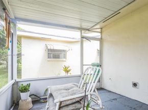 4906 NW 53rd Ct, Tamarac FL 33319