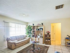 4906 NW 53rd Ct, Tamarac FL 33319