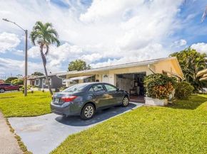 4906 NW 53rd Ct, Tamarac FL 33319