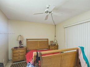 4906 NW 53rd Ct, Tamarac FL 33319