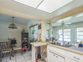 4906 NW 53rd Ct, Tamarac FL 33319