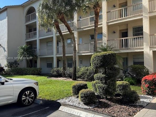 4602 Martinique Way A2, Coconut Creek FL 33066