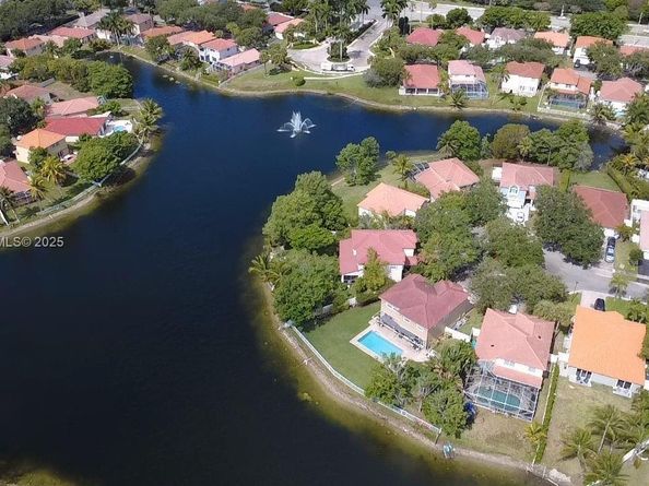 13412 NW 5th Ct, Plantation FL 33325