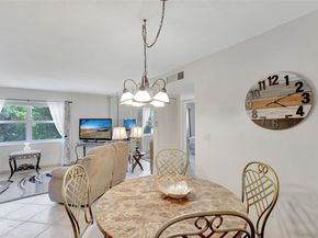 415 NE 2nd St 201, Hallandale Beach FL 33009