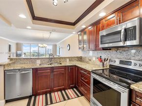 2940 N Course Dr 712, Pompano Beach FL 33069