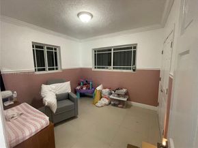 801 Oriole Ave, Miami Springs FL 33166