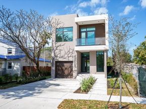 1637 Monroe St, Hollywood FL 33020