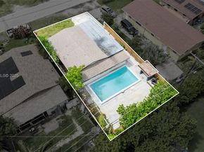 1431 NE 117TH St, Miami FL 33161