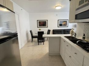 335 Ocean Dr 214, Miami Beach FL 33139