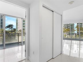 2950 NE 188th St 349, Aventura FL 33180