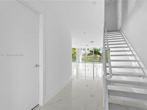 2950 NE 188th St 349, Aventura FL 33180