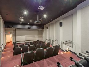 2950 NE 188th St 349, Aventura FL 33180